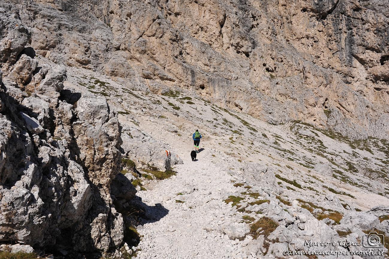 031 Val Duron Lago e Rifugio Antermoia - sentiero 580.jpg